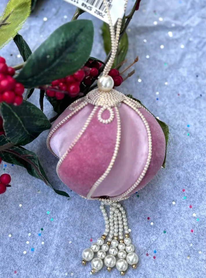 Vintage Pink Velvet Ornament New with Tag image indicator(5)