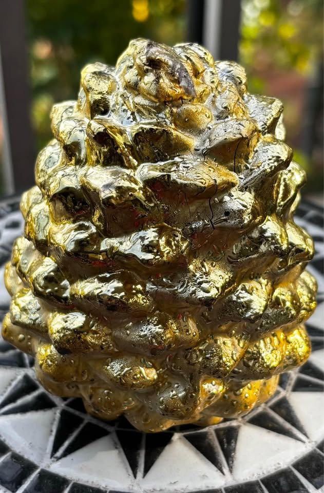 Golden Pinecone Candle Made in Italy New - photo 3