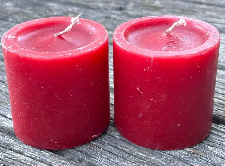Holiday Wax Pillar Candles 3” Set of 2 Red Never Used image indicator(2)