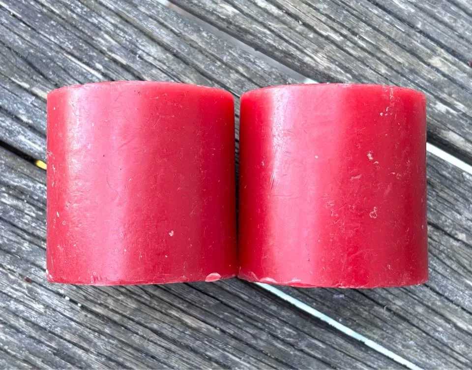 Holiday Wax Pillar Candles 3” Set of 2 Red Never Used image indicator(5)
