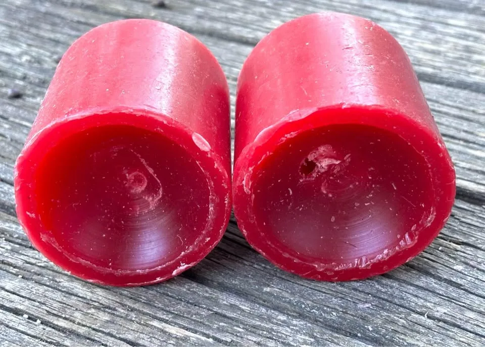 Holiday Wax Pillar Candles 3” Set of 2 Red Never Used image indicator(6)
