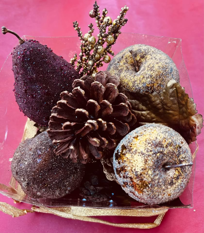 Holiday Faux Fruit, Oak Leaf & Pinecone Potpourri - photo 2