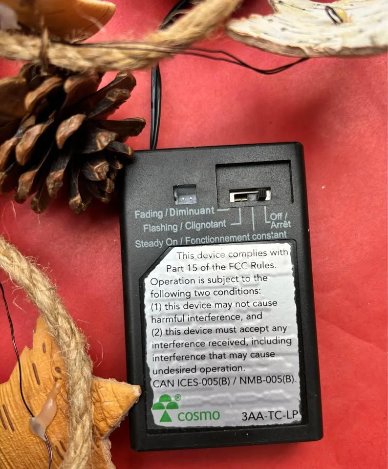 Rustic Holiday String Lights Pinecones & Stars 6 Ft Like New image indicator(7)