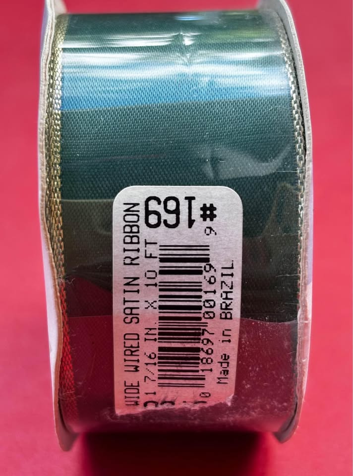 Wired Satin Ribbon Green with Gold Trim New in Packaging - photo 3