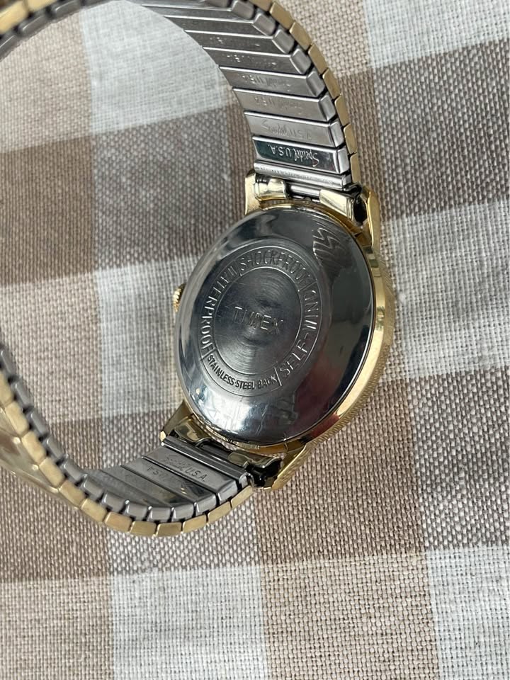 Vintage Timex Self Wind Watch - photo 3