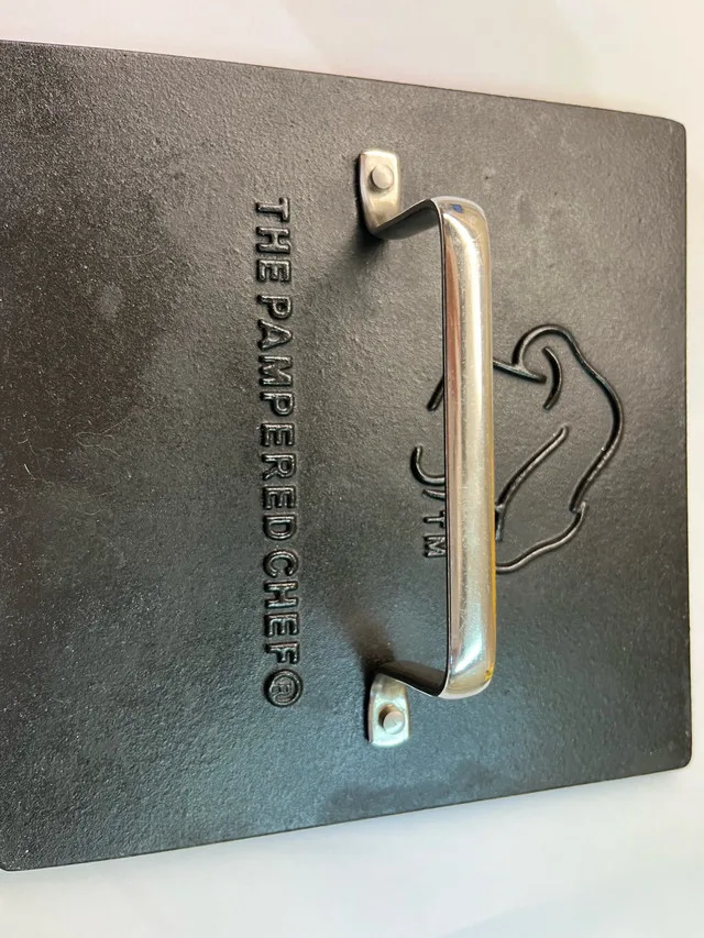 Pampered Chef Grill Pan and press image indicator(3)