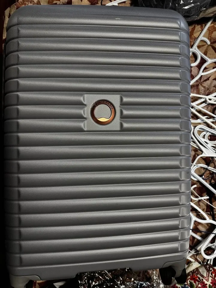 Delsey check in Bag Suitcase image indicator(2)