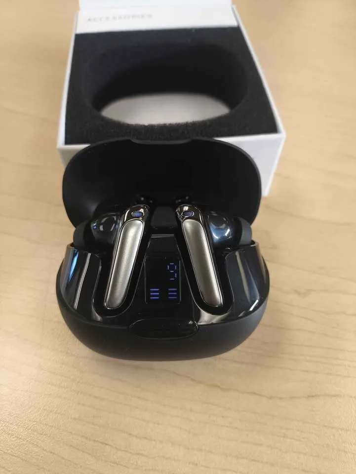 EV68 True Wireless Earbuds image indicator(7)