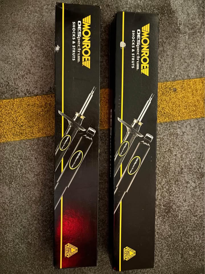 5609 ST Monroe OE Spectrum rear shocks / struts OBO - photo 3