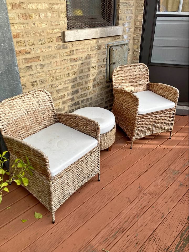 Outdoor furniture set