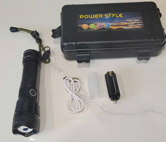 POWER STYLE FLASHLIGHT