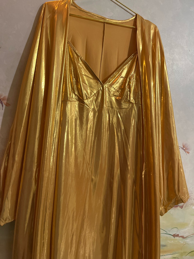 Gold Gown and Kimono Set! Size L - photo 2