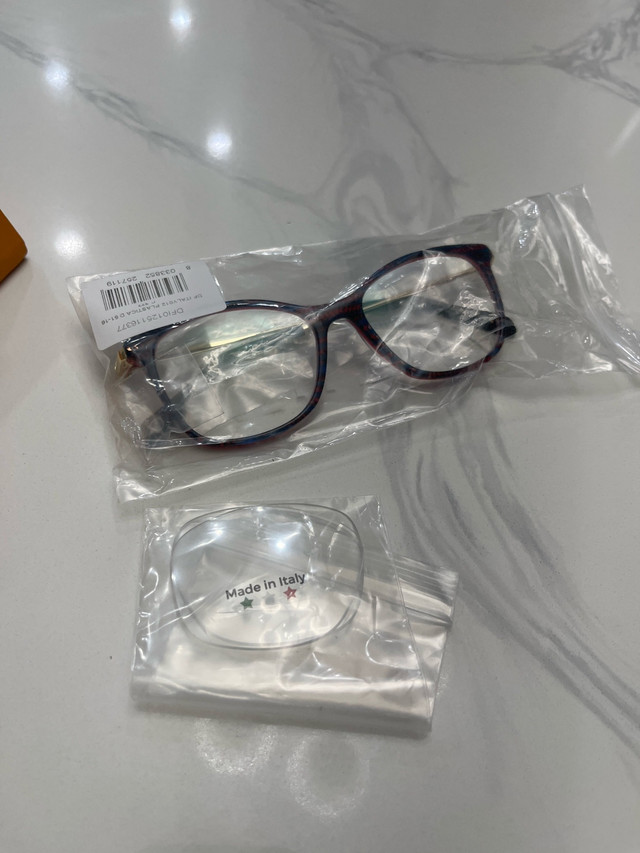 Vision Eyeglasses! - photo 3