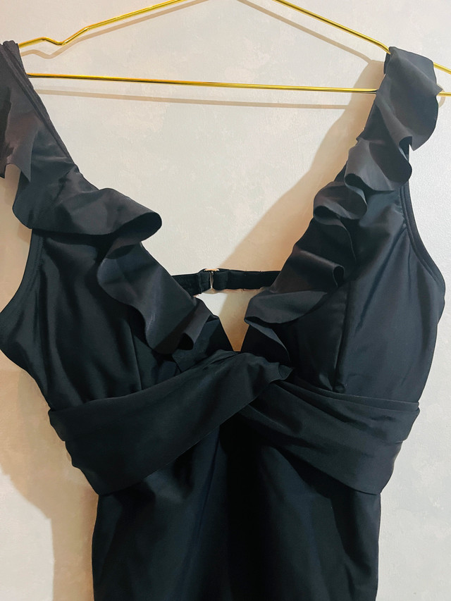 Stylish Swimsuit! Size Large - photo 3