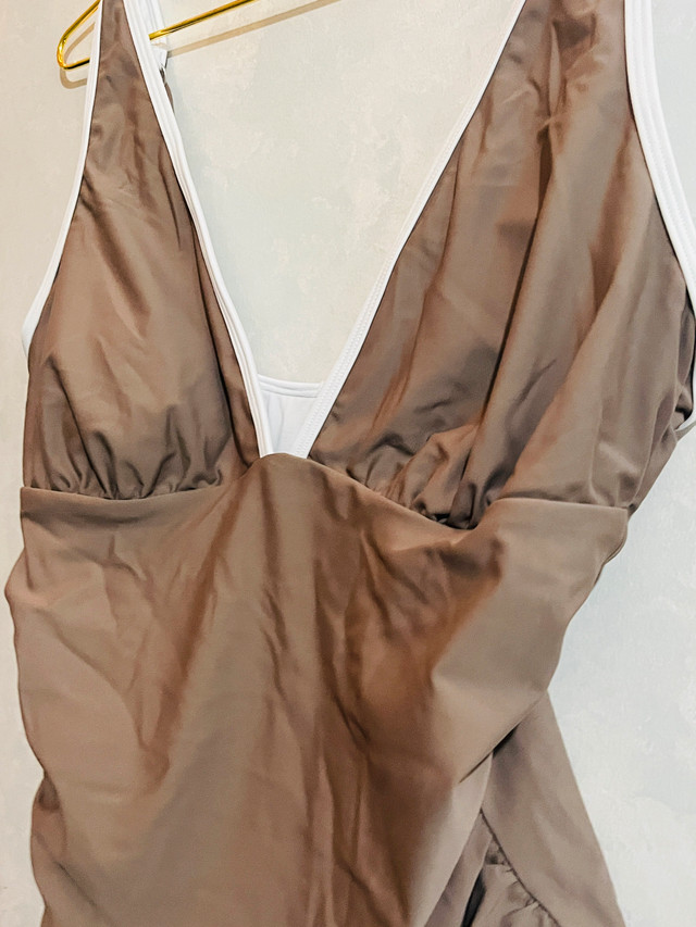 Stylish Swimsuit! Size XL - photo 3