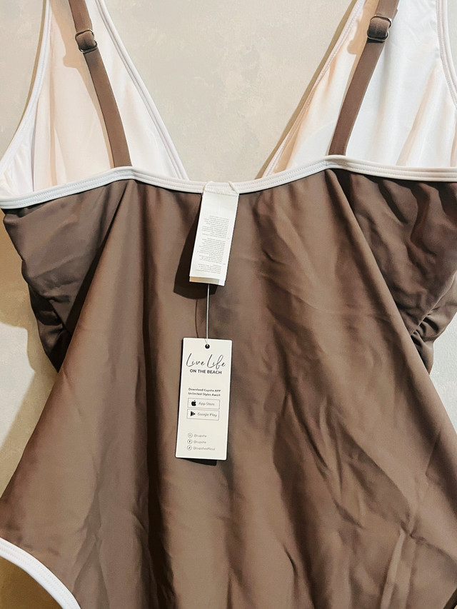 Stylish Swimsuit! Size XL - photo 4