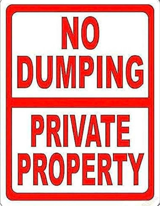 No Dumping Private Property Sign