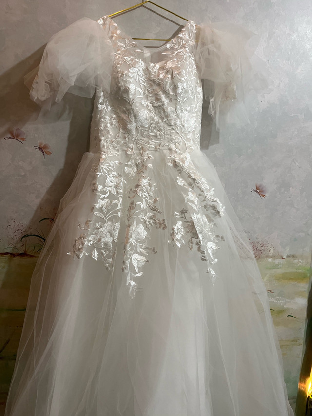 Wedding Dress! Size M - photo 3