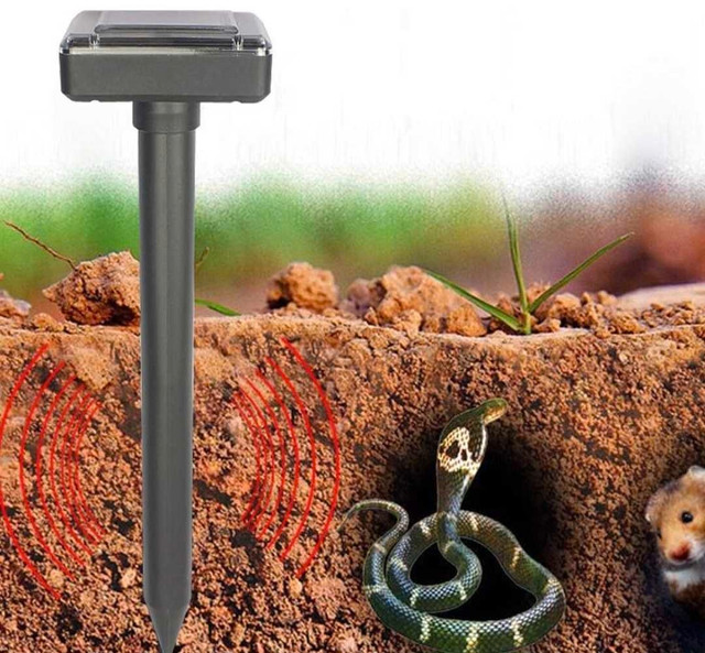 4 Pack Solar Mole and Snake Repeller - photo 4