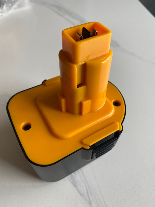 Replacement battery DW9071/DC9071