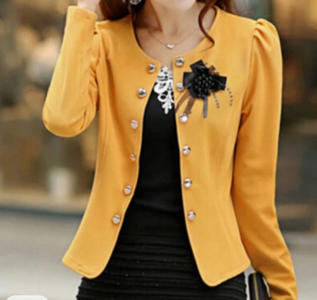 Women’s fashion, Slim Blazer, size Large!