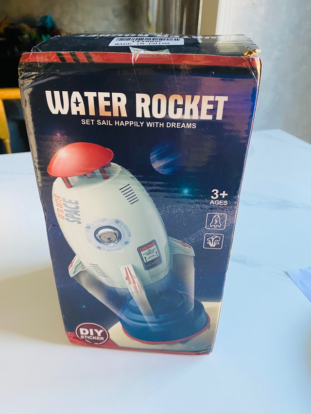 Rocket Launch Sprinkler Toy! - photo 3
