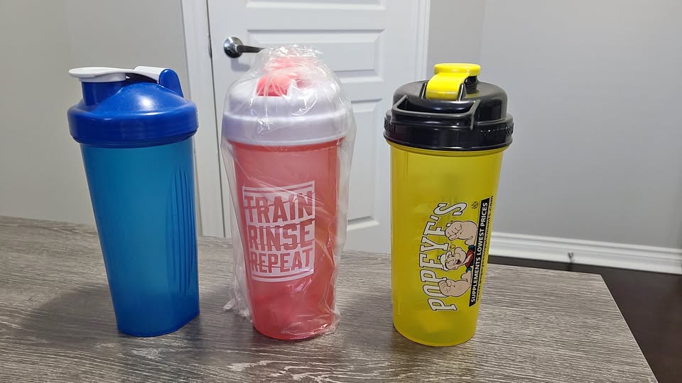 Shaker Bottles (28 oz)