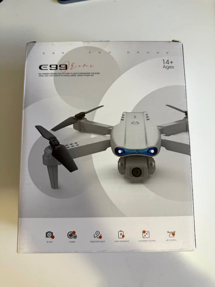 E99 Pro Beginner Drone