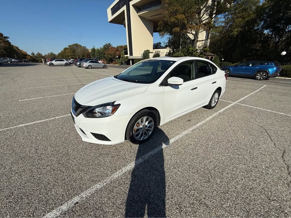 2019 Nissan Sentra - photo 2