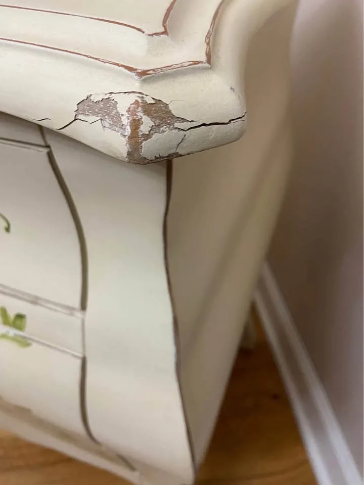 Bombay-Style Wooden Chest/Accent Table image indicator(2)