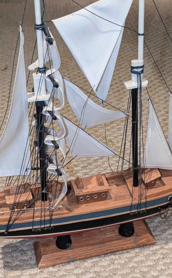 🛥️ Vintage “Blue Nose” Wooden Sailboat Model ⚓ 17” image indicator(3)