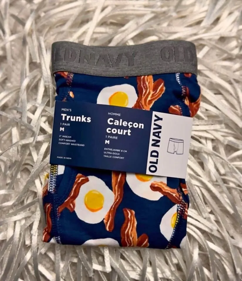 MENS BOXERS (SMALL & Medium) OLD NAVY thumbnail