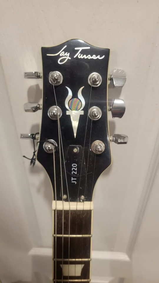 $250 Jay Turser JT-220 Electric Guitar – Gloss Sunburst image indicator(5)