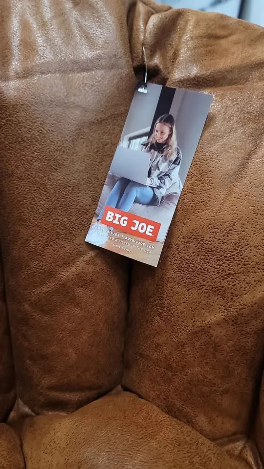 Big Joe Hug beanbag chair for teenagers and adults image indicator(5)