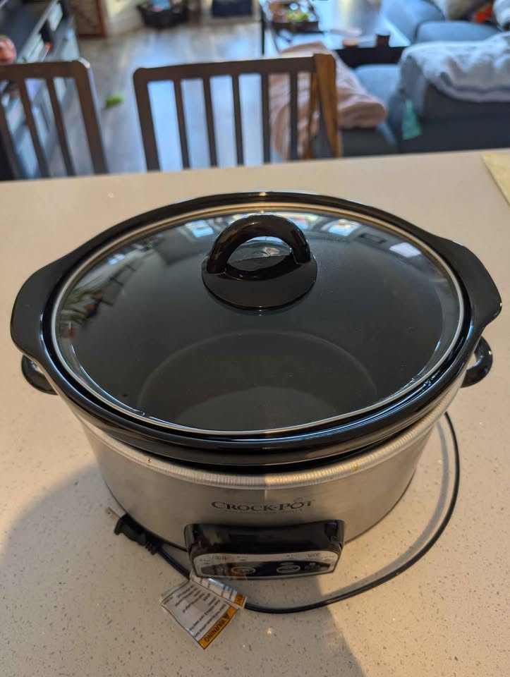 4 qt Crock Pot Slow Cooker - photo 3