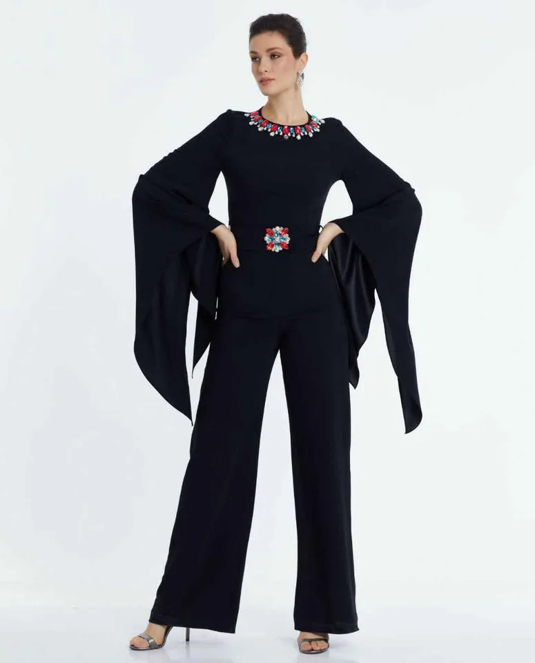 Formal and casual dresses image indicator(3)