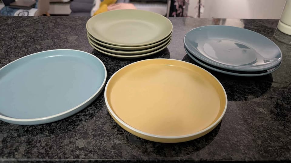IKEA Ceramic Plates, Bowls and Cups - 33 Pieces - photo 2