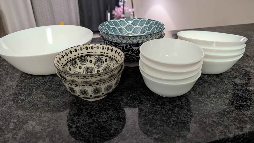 IKEA Ceramic Plates, Bowls and Cups - 33 Pieces - photo 3