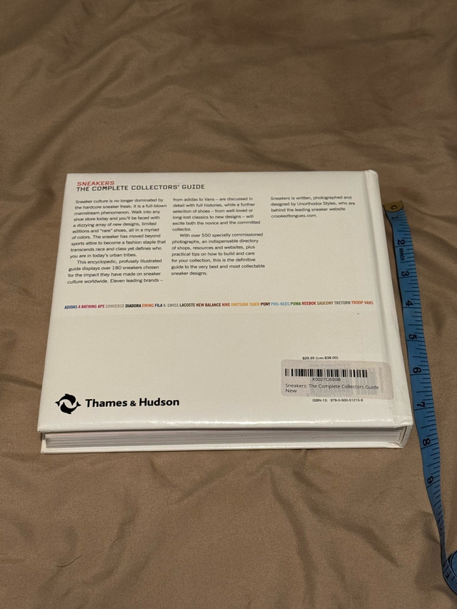 Sneakers Collectors Guide Books Bundle - photo 2