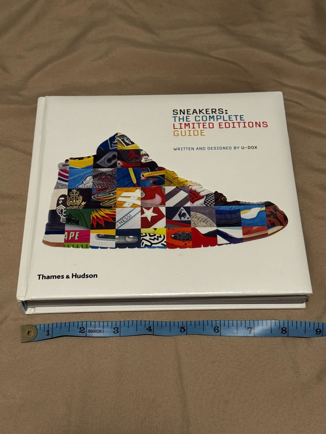 Sneakers Collectors Guide Books Bundle - photo 3