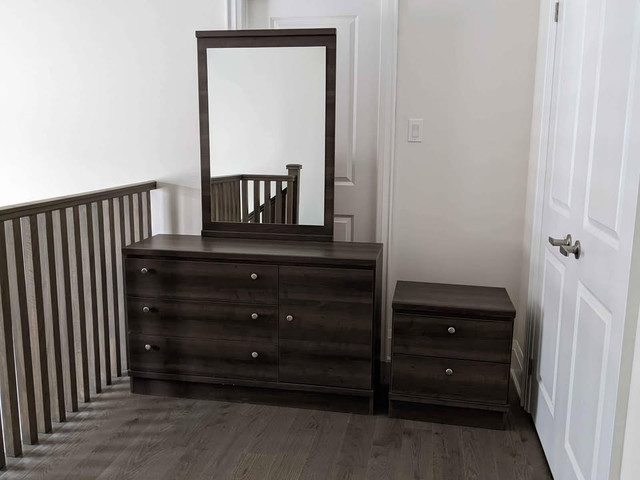 Queen Bed Set - photo 2