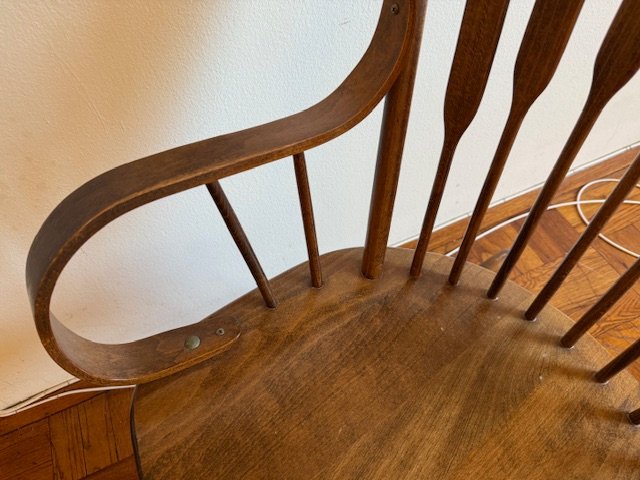 WOODEN ROCKING CHAIR -- all reasonable offers considered - photo 5