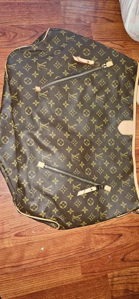 Louis vuitton purse image indicator(2)
