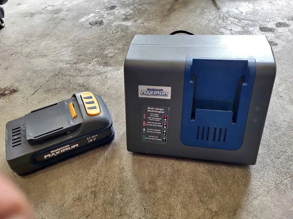 Mastercraft Maximum Battery and Charger thumbnail