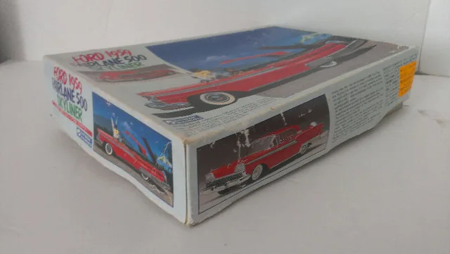 NEW BOX GUNZE SANGYO FORD 1959 FAIRLANE 500 image indicator(4)