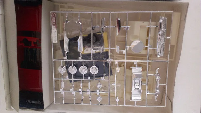 NEW BOX GUNZE SANGYO FORD 1959 FAIRLANE 500 image indicator(8)