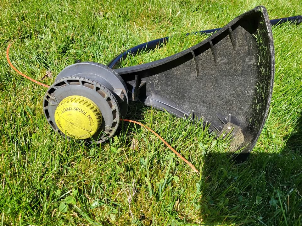Ryobi Expand-It Curved Trimmer Attachment - photo 2
