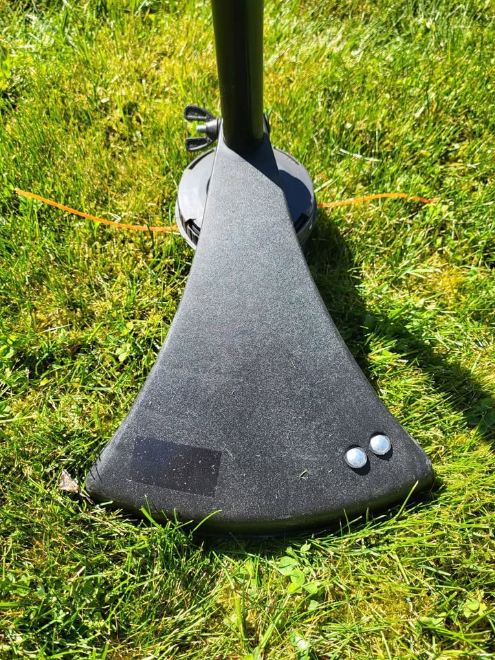 Ryobi Expand-It Curved Trimmer Attachment - photo 3