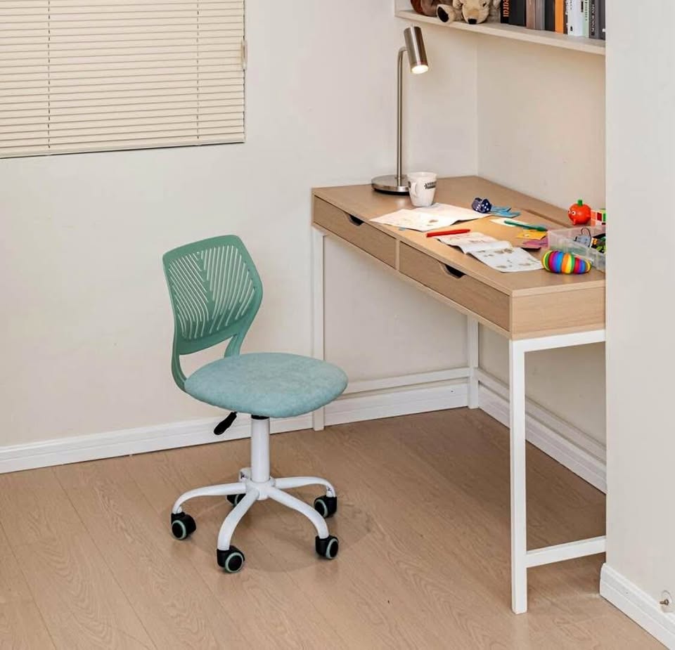 🔥 NEW Ergonomic Student Desk Chair - Compact Workstation