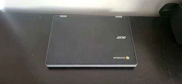 Acer 11.6" Touchscreen 2-in-1 Chromebook image indicator(6)